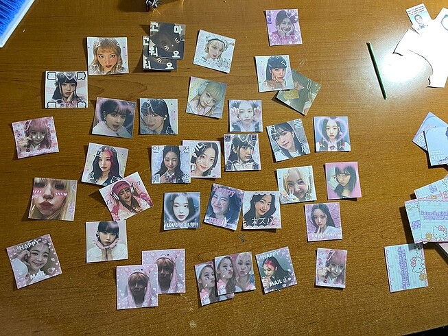 kpop freebie stickerlari