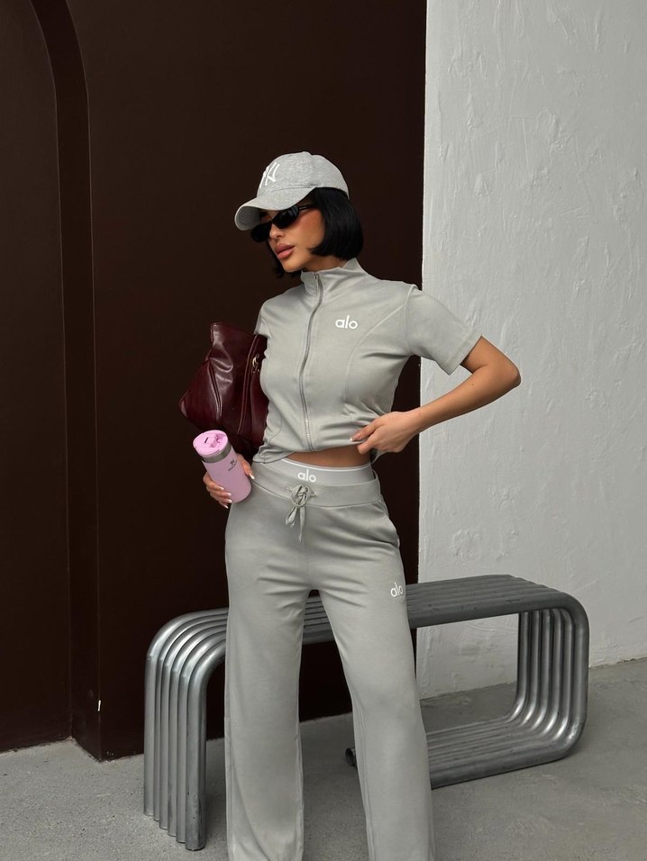 Gri Kadın 3 parça Şık Kısa Kollu Eşofman Takımı - Görsel 2