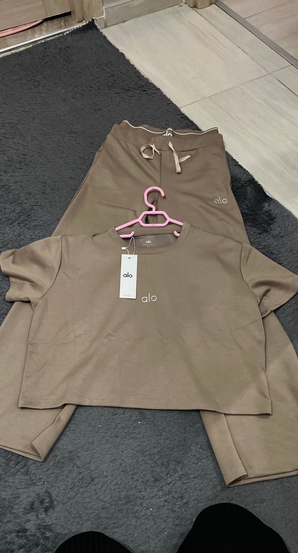 Alo Marka Bej Kısa Kollu Oversize Tişört - Görsel 3