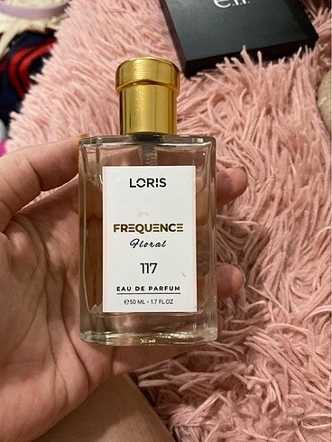 Loris 117