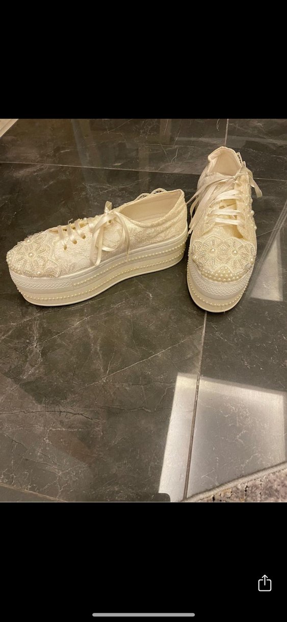 Nakışlı Beyaz Platform Topuklu Kadın Spor Ayakkabı - Görsel 2