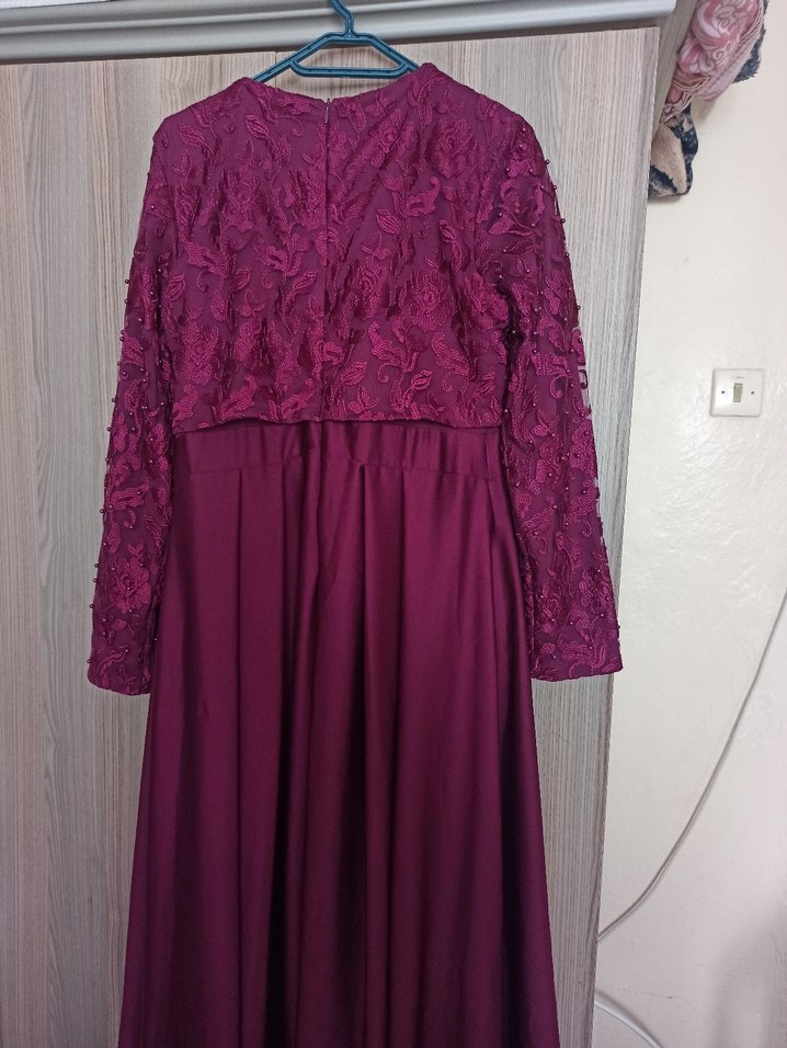 Mürdüm  Uzun Kollu İşlemeli Abiye Elbise - Görsel 3