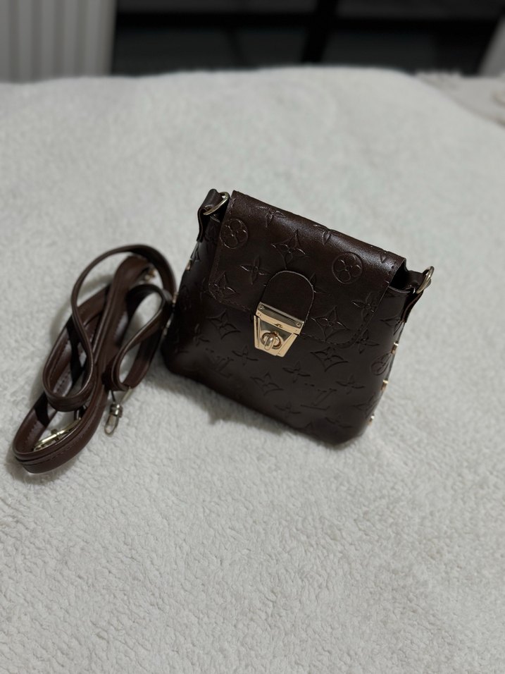 Kahverengi Çanta - Görsel 2