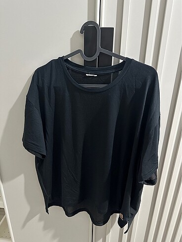 Adidas kadın tişört