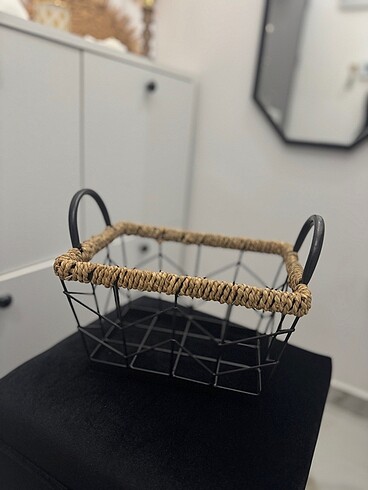 Metal organizer