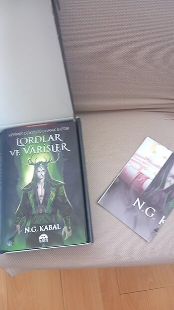 Beden Renk Lordlar ve varisler kutulu ser