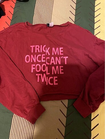 H&M sweatshirt