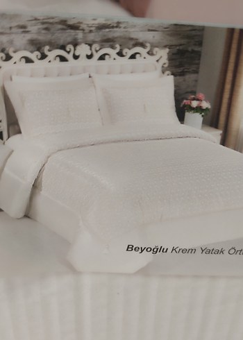 KREM RENGİ YATAK ÖRTÜSÜ - Görsel 2