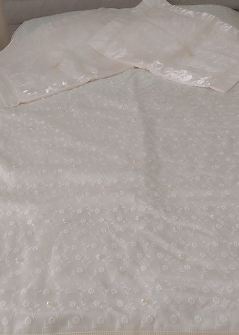 KREM RENGİ YATAK ÖRTÜSÜ - Görsel 9