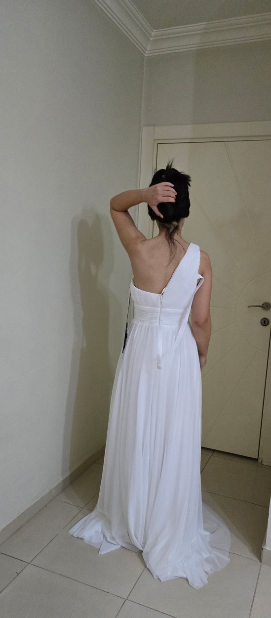 Beyaz Söz Nişan Elbisesi - Görsel 3