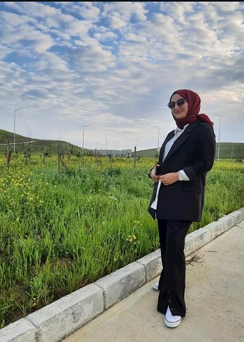 Düğmeli Siyah Midi Kadın Blazer Ceket - Görsel 3