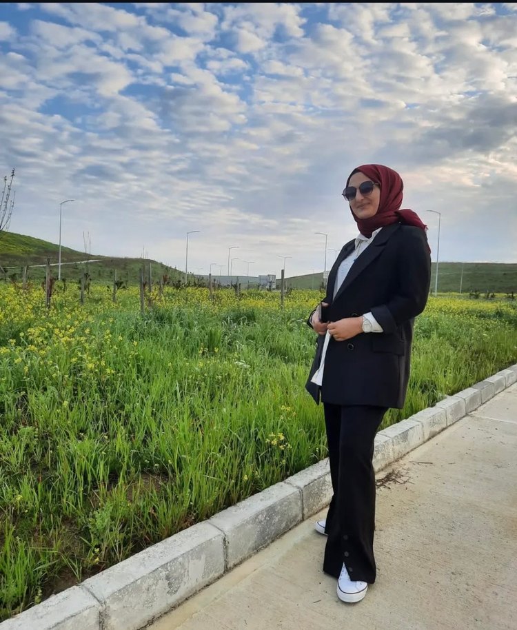 Düğmeli Siyah Midi Kadın Blazer Ceket - Görsel 3