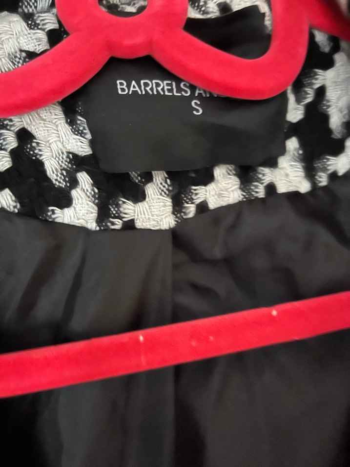 Kadın Siyah-Beyaz Kazayağı Desenli Midi Kaban - Görsel 2