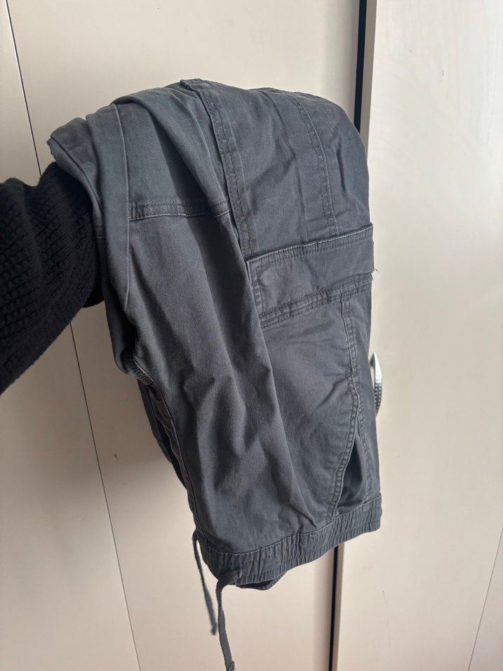 Pull&Bear Gri Kargo Pantolon - Görsel 4