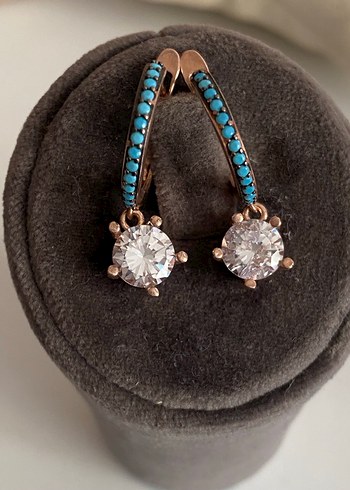 Gümüş rosegold taşlı küpe