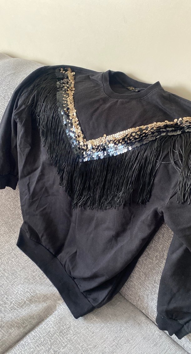 Siyah Püsküllü Nakışlı Bohem Sweatshirt - Görsel 3