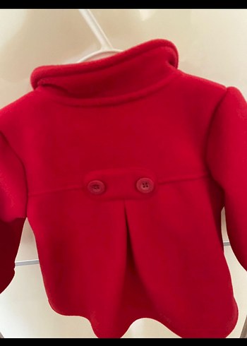 Kız Çocuk Kırmızı Düğmeli Kaban - Görsel 3