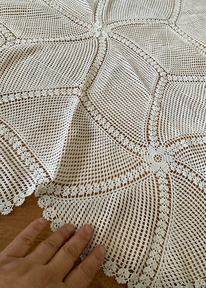 Çok güzel masa örtüsü el emeği - Görsel 4