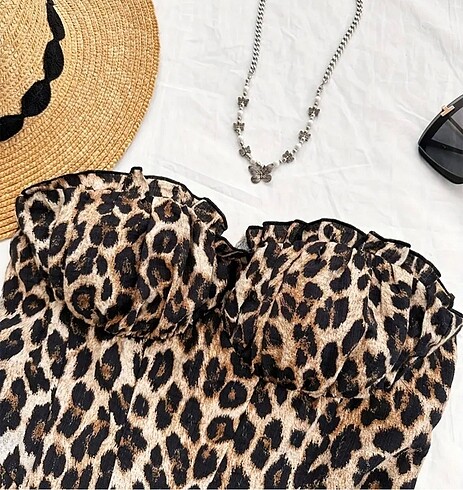 m Beden Leopar desenli, straplez elbise