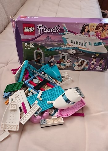 LEGO Friends Havalimanı Uçağı 41100 - Görsel 3
