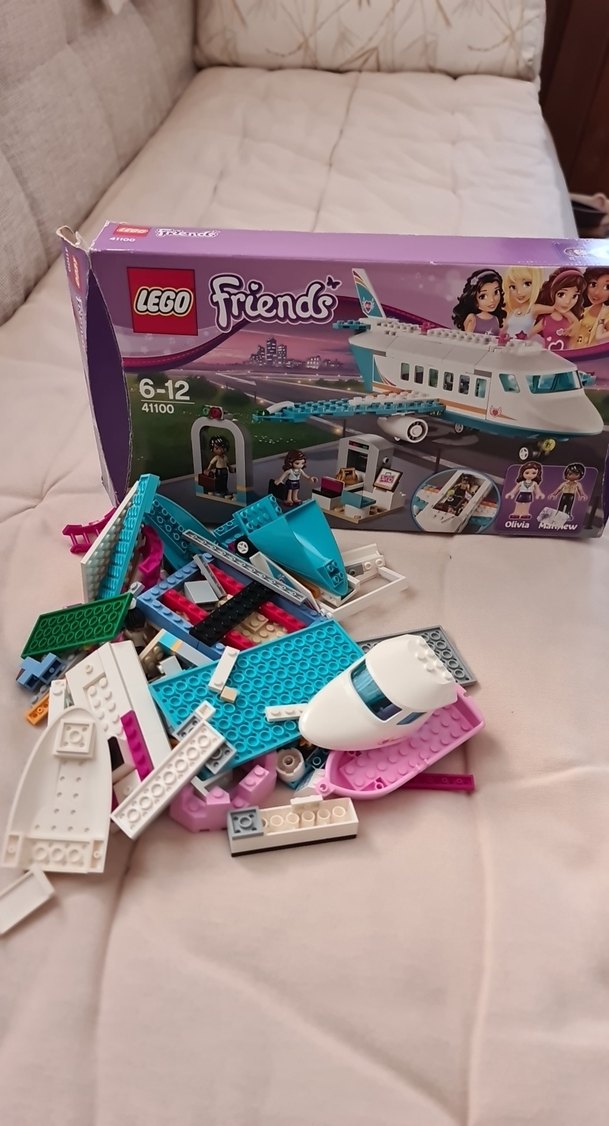 LEGO Friends Havalimanı Uçağı 41100 - Görsel 3