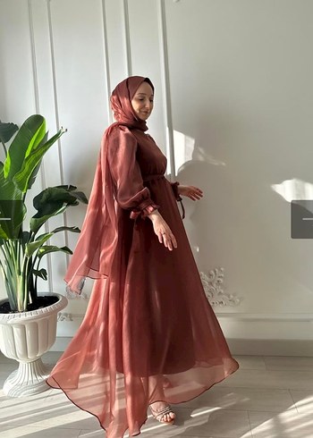 kiremit Parlak Uzun Askılı Abiye Elbise - Görsel 3