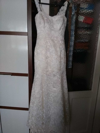 balık gelinlik 300tl.