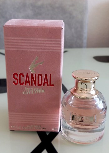 Jean Paul Gaultier Scandal Kadın Parfümü 30 ml