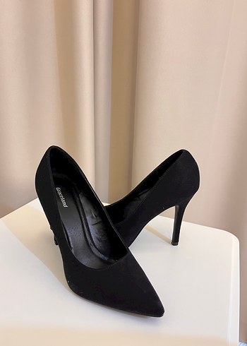 37 Beden Siyah Süet Stiletto Kadın Topuklu Ayakkabı