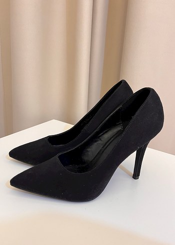 Siyah Süet Stiletto Kadın Topuklu Ayakkabı