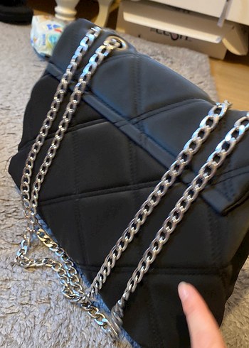 Zincir Detaylı Siyah Kadın Omuz Çantası - Görsel 4