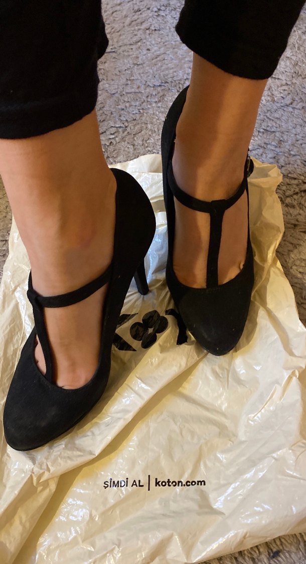 Siyah Goth Stiletto Tokalı Kadın Topuklu Ayakkabı - Görsel 2