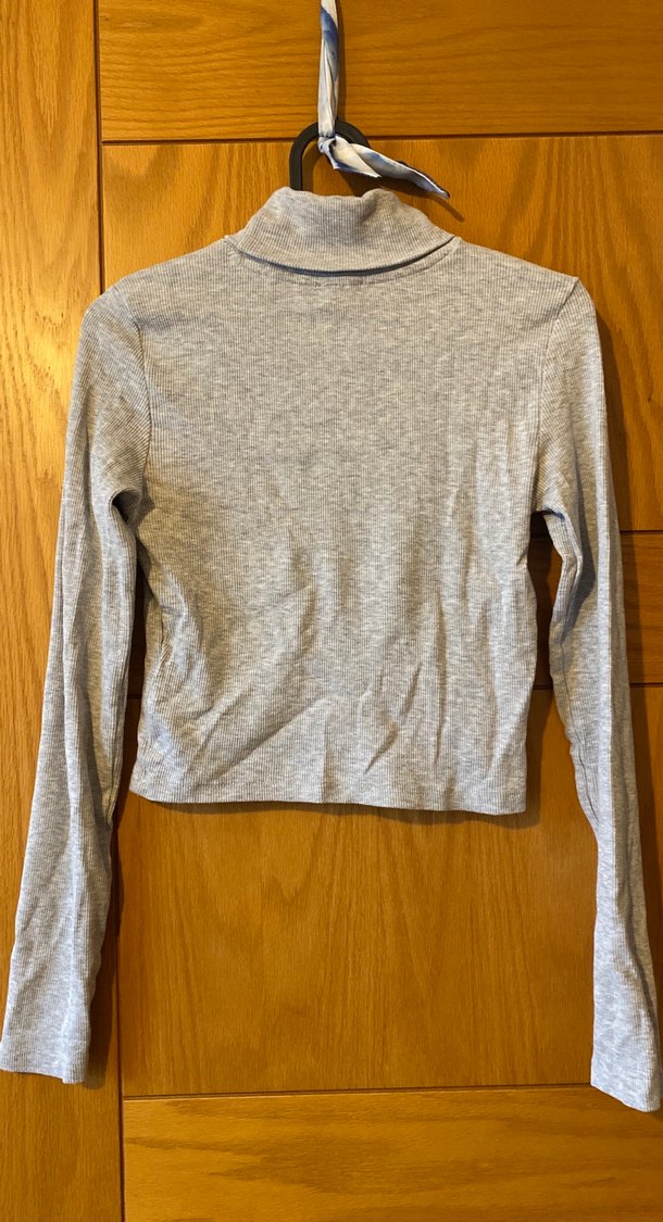 Gri Uzun Kollu Yüksek Yakalı Kadın Kazak - Görsel 3