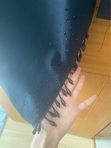 Siyah asimetrik elbise - Görsel 6