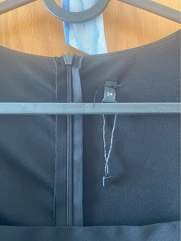 Siyah asimetrik elbise - Görsel 5