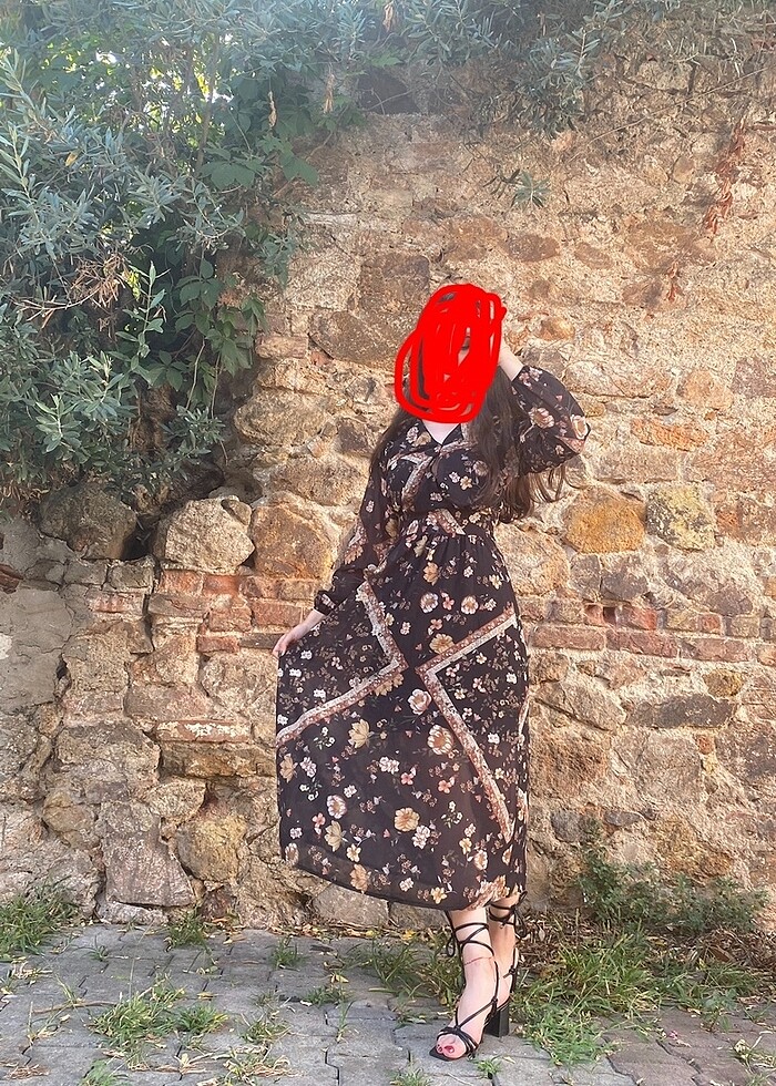 Kahverengi şifon elbise - Görsel 2