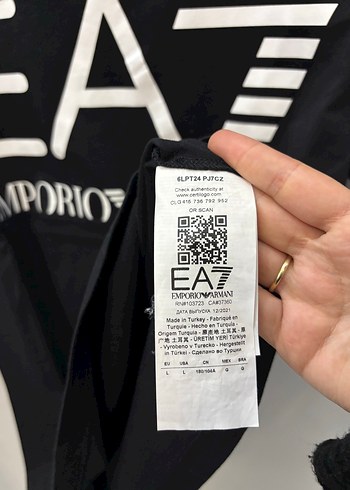 Emporio Armani Siyah Erkek Tişört - Görsel 5