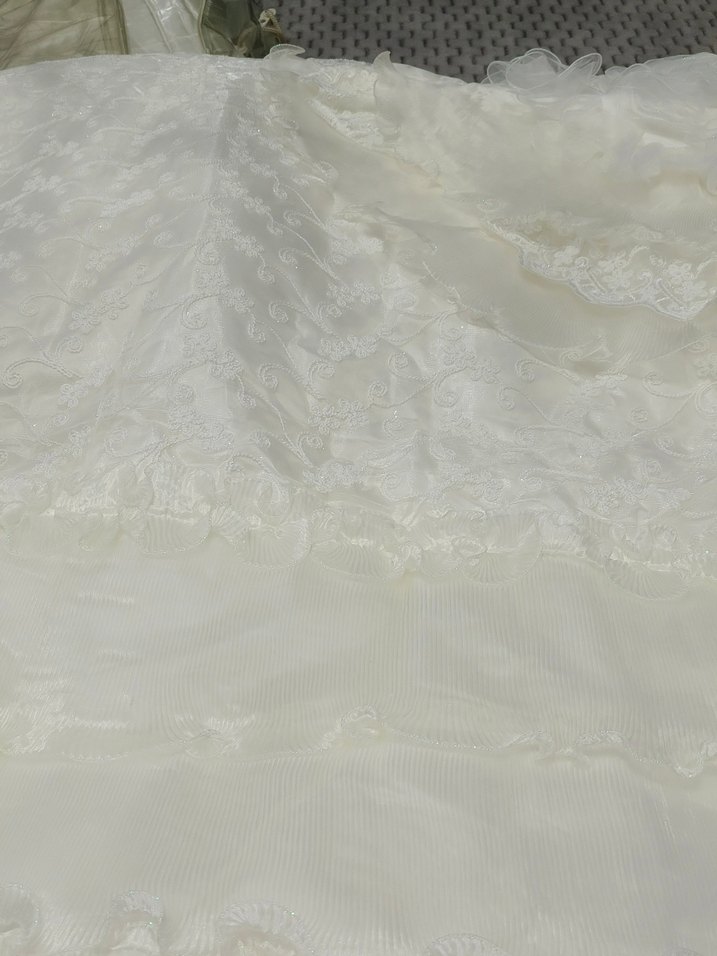 Yatak Örtüsü Gelinlik Model - Görsel 3