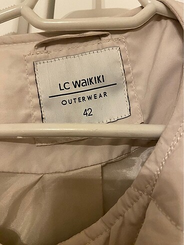 42 Beden Krem ceket