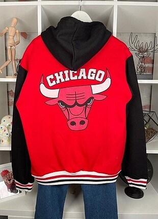Diğer Chicago Bulls Kapşonlu Kolej Ceket