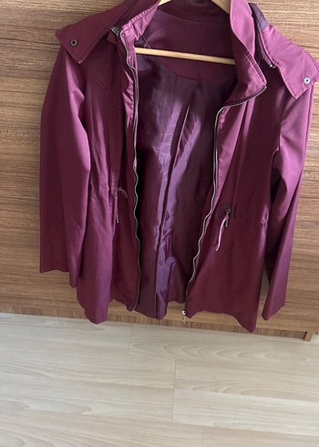 Batik Marka Bordo Kapusonlu Sehir Ruzgarligi