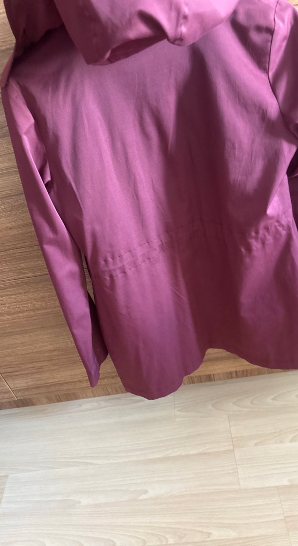 Batik marka bordo Kapüşonlu Şehir Rüzgarlığı — görsel 4/8