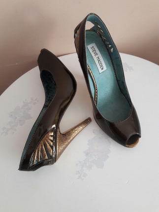 Steve madden gold topuklu ayakkabi 