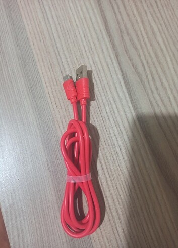 USB şarj kablosu 