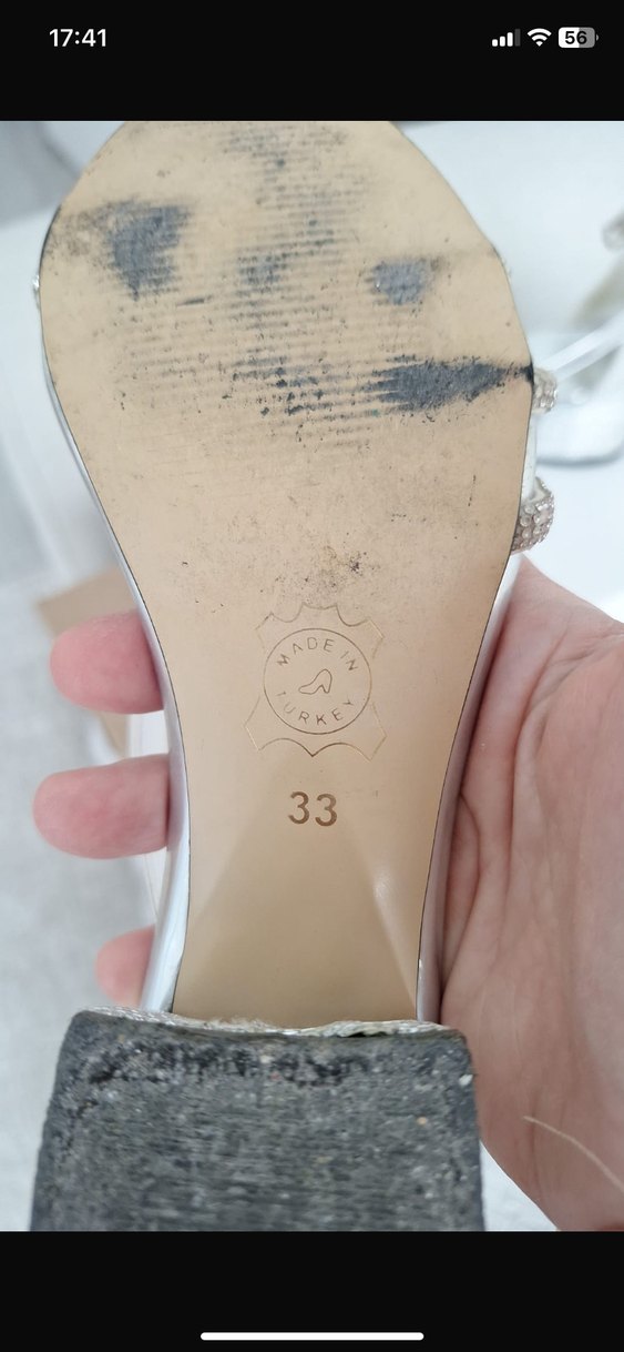 Beyaz Metal Tokalı Blok Topuklu Abiye Ayakkabı - Görsel 3