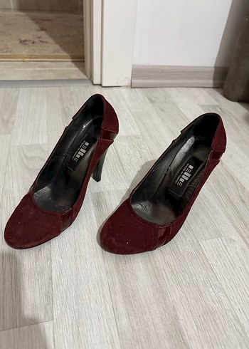 Elle Bordo Süet Tokalı Stiletto Topuklu Kadın Ayakkabı - Görsel 4