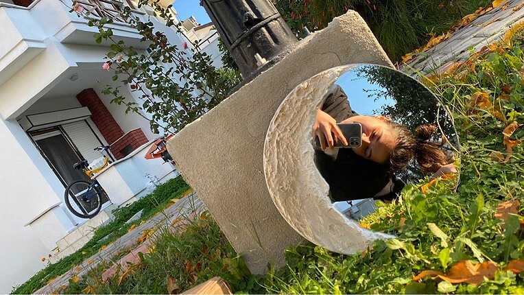 Ay tasarımlı ayna (moon mirror)