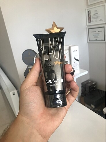 Tropical black bronzer solaryum kremi bronzlaştırıcı
