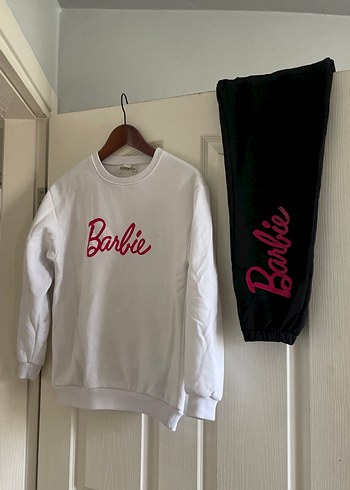 Beyaz Barbie Baskılı Kız Eşofman Takımı