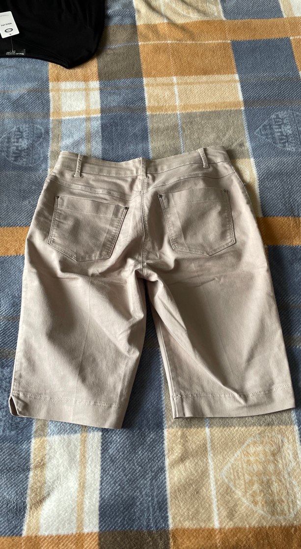 Bej Kadın Bermuda Şort - Görsel 4